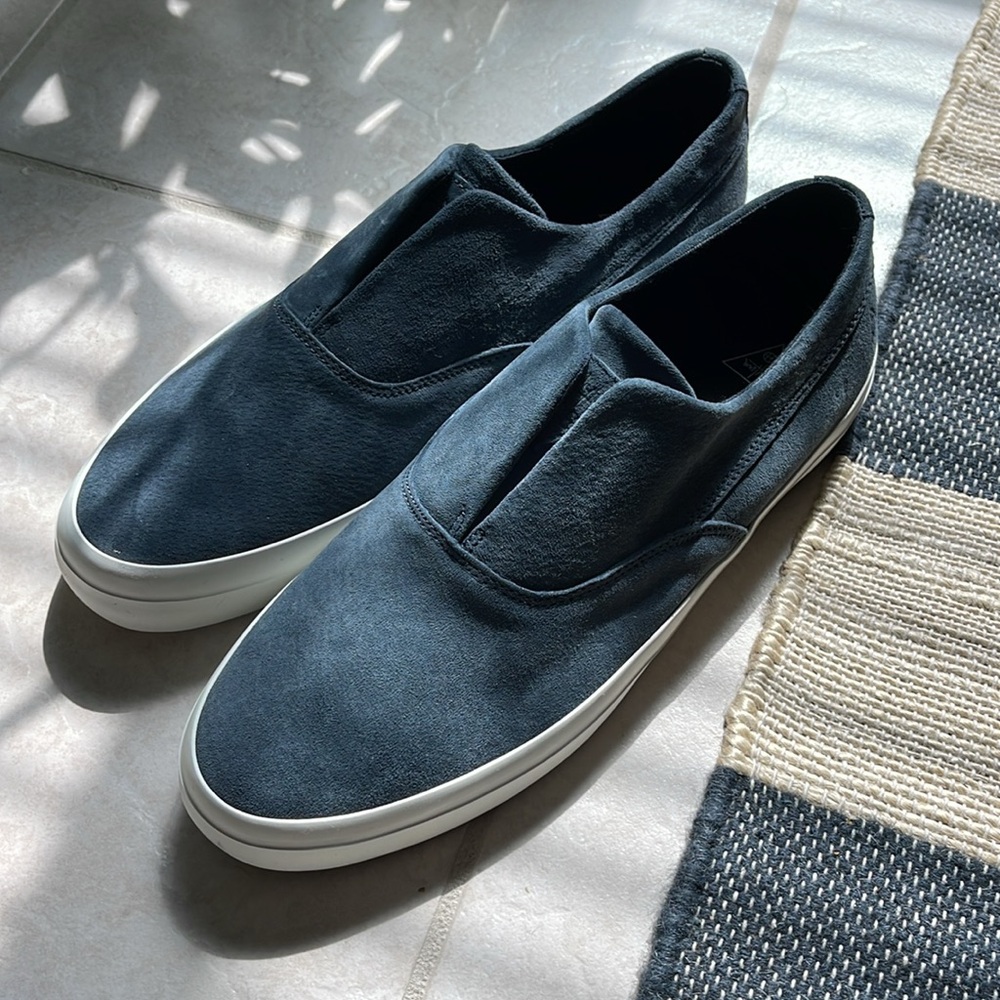 NIB HUF Dylan Slip On Mens size 11 Dark Navy